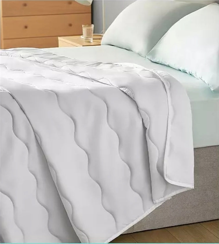 Silentnight Summer Breeze Cooling Summer Duvet - 2.5 Tog