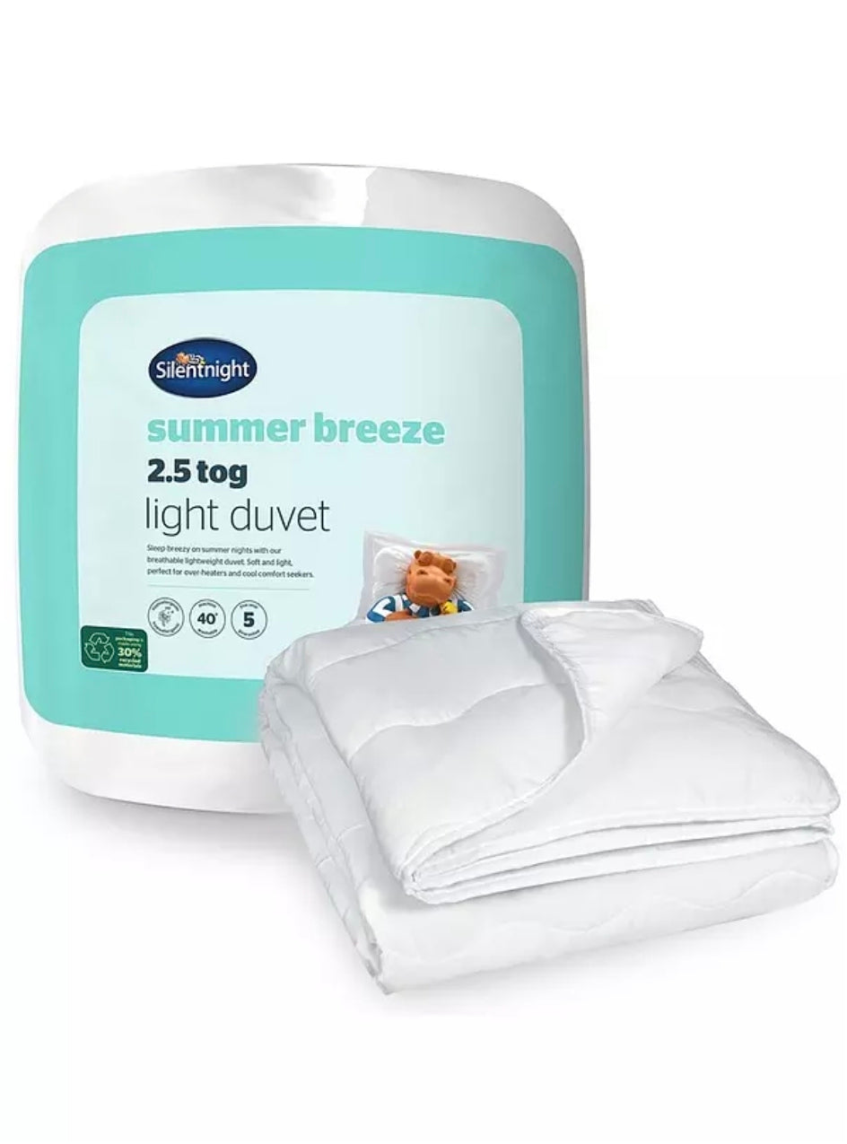 Silentnight Summer Breeze Cooling Summer Duvet - 2.5 Tog
